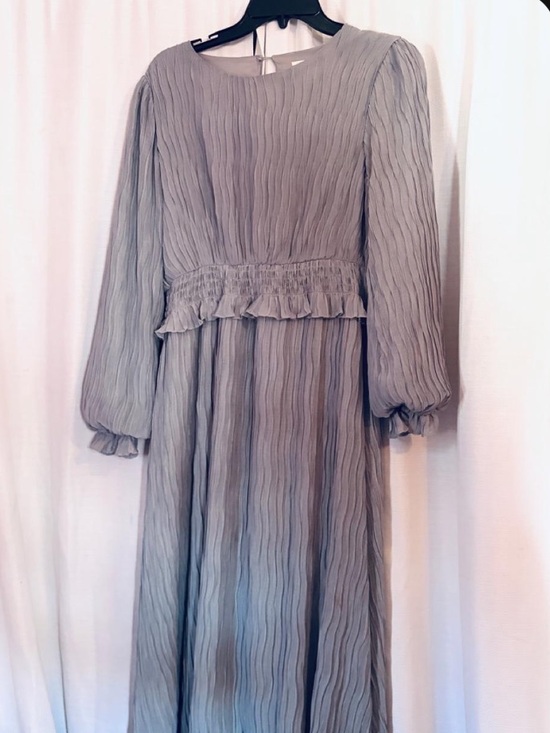 tea n rose Dresses & Skirts - tea n rose gray blue Pleated Long-Sleeve Dress